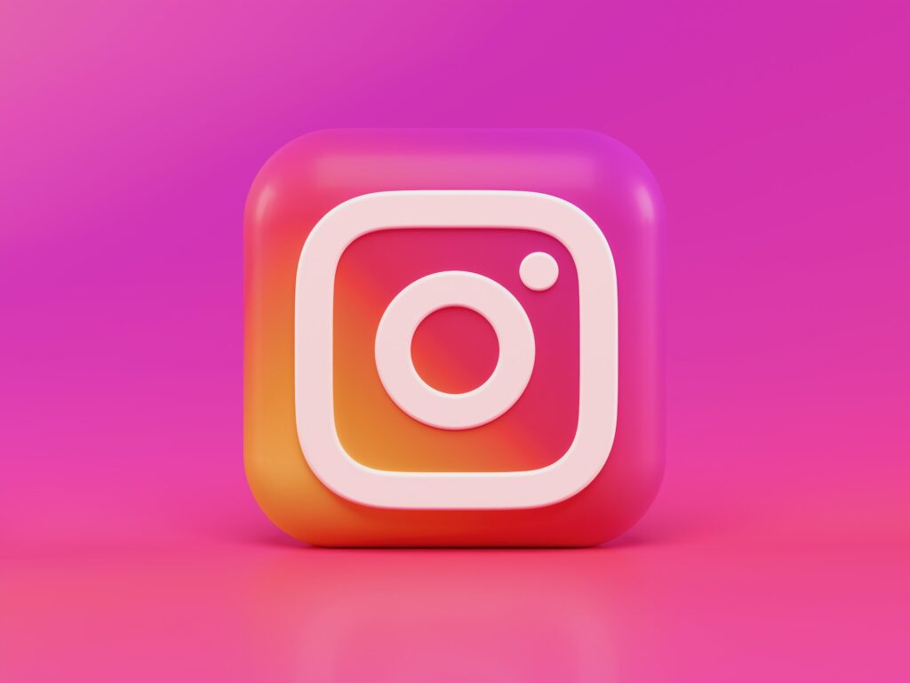 Instagram für kleine Unternehmen alexander-shatov-_tF3vug2FhQ-unsplash