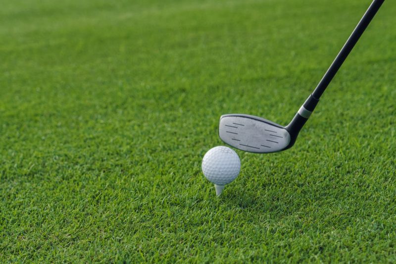 Equipos, mobiliario y materiales necesarios para abrir un club de golf (c) pexels.com