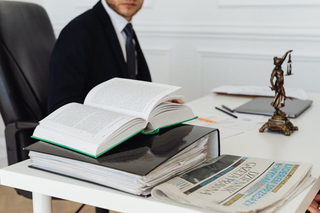 Cuáles son las leyes y normativas que regulan la facturación en España (c) pexels.com